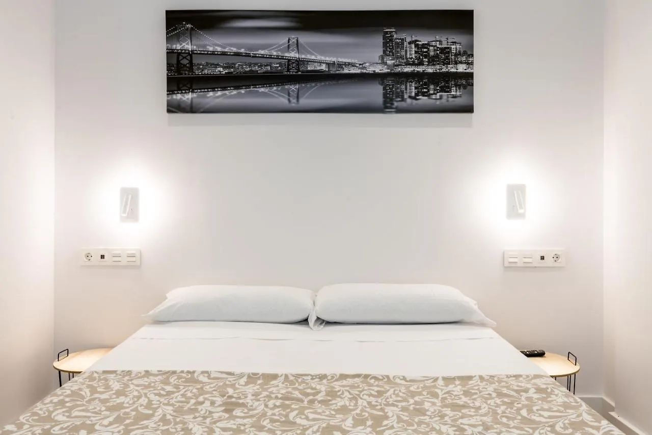 Santa Barbara Central Suites, Sevilla Seville