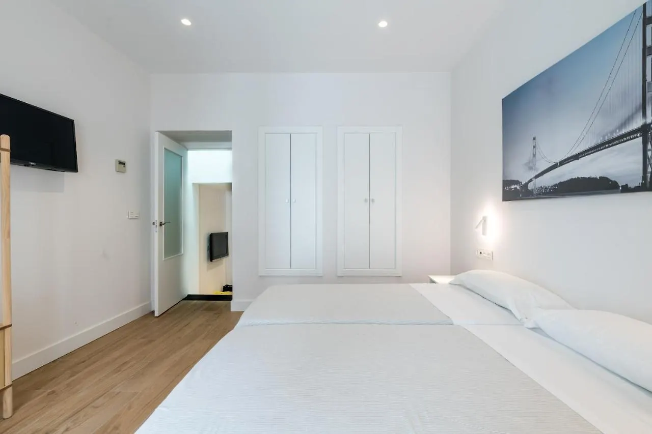 Santa Barbara Central Suites, Sevilla