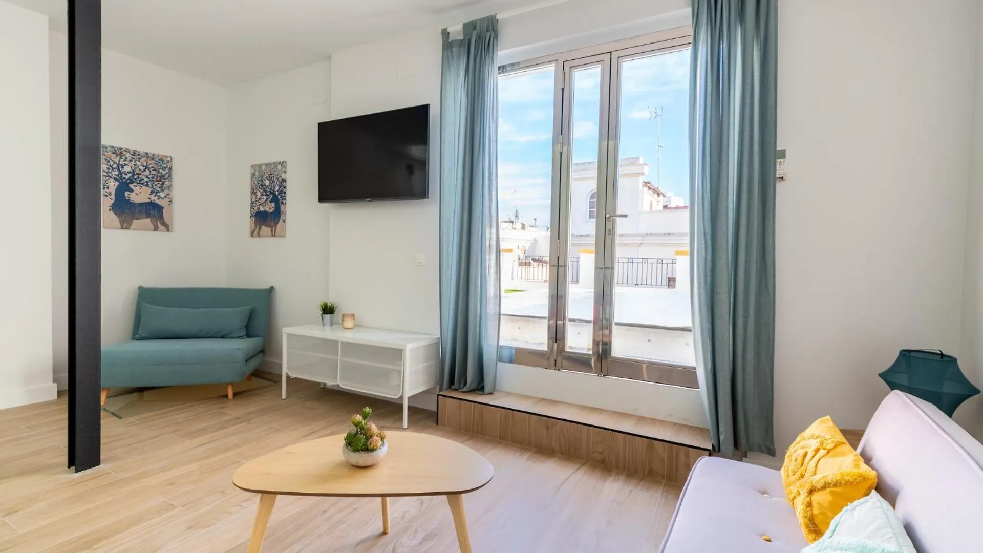 Santa Barbara Central Suites, Sevilla Seville