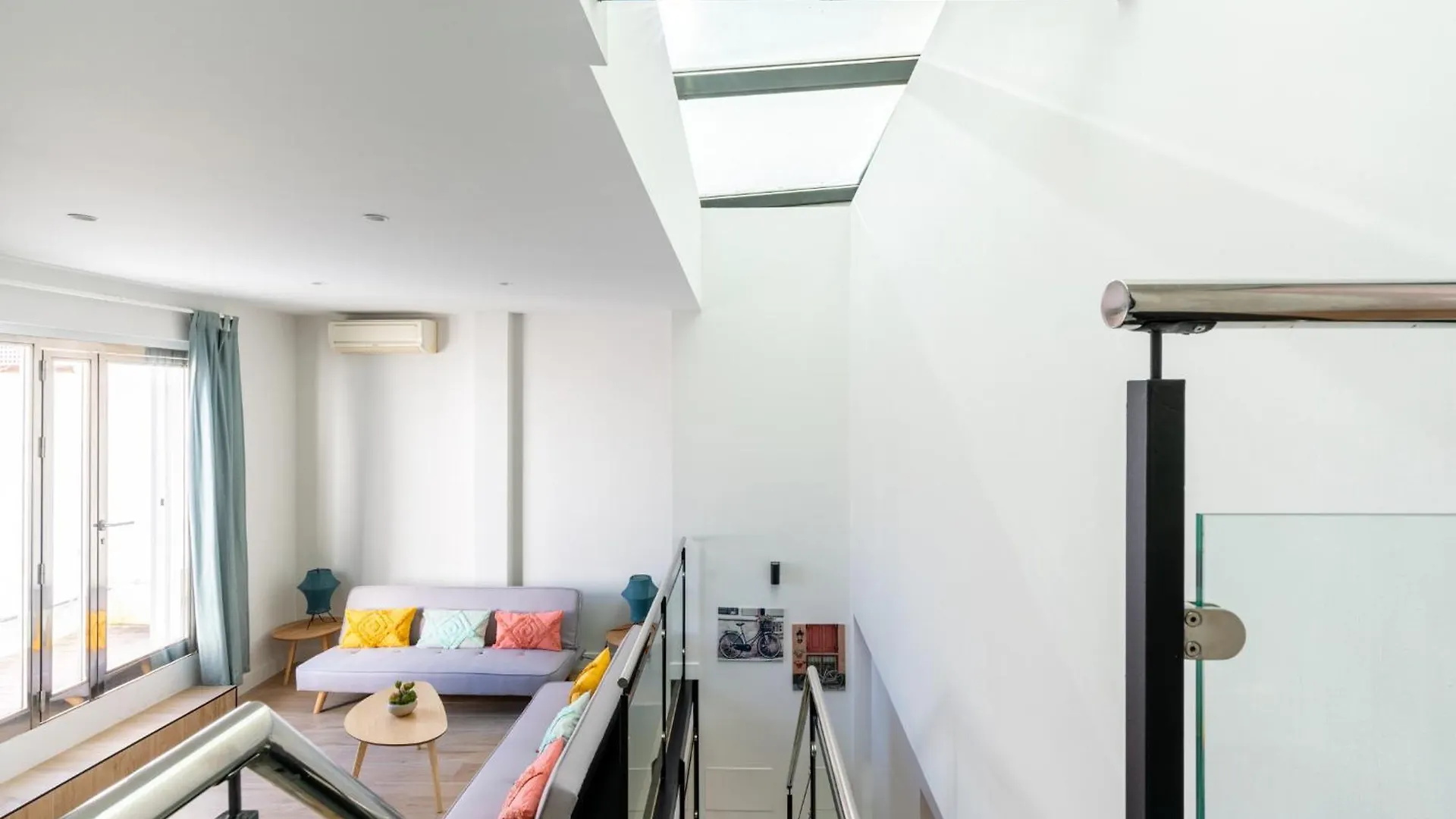 Santa Barbara Central Suites, Sevilla