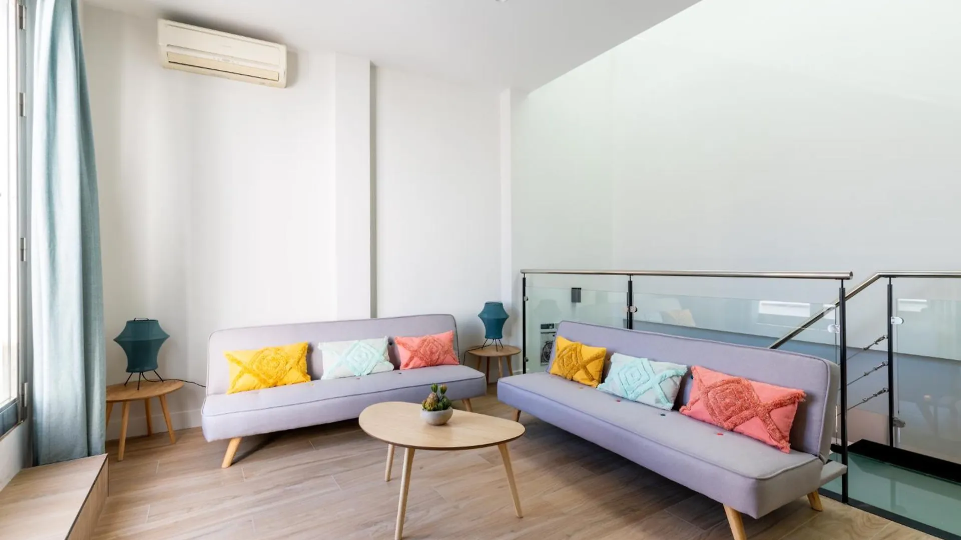 Apartment Santa Barbara Central Suites, Sevilla